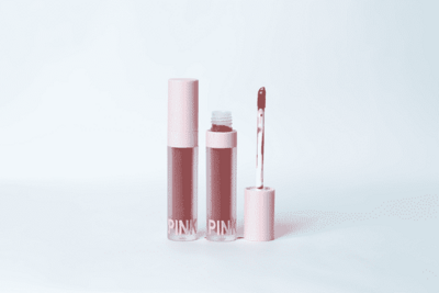 PINK MAGIC Liquid Matte Lipstick – 04 Nude Charm